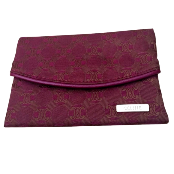 Celine Pouch 💎GIVEAWAY💎 TWICEBUTNICE333 SHOW TONIGHT💜 MUST KNOW PASSWORD 🔑🔑 - Picture 1 of 3